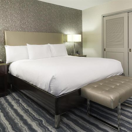 Doubletree By Hilton Hotel Wilmington Dış mekan fotoğraf