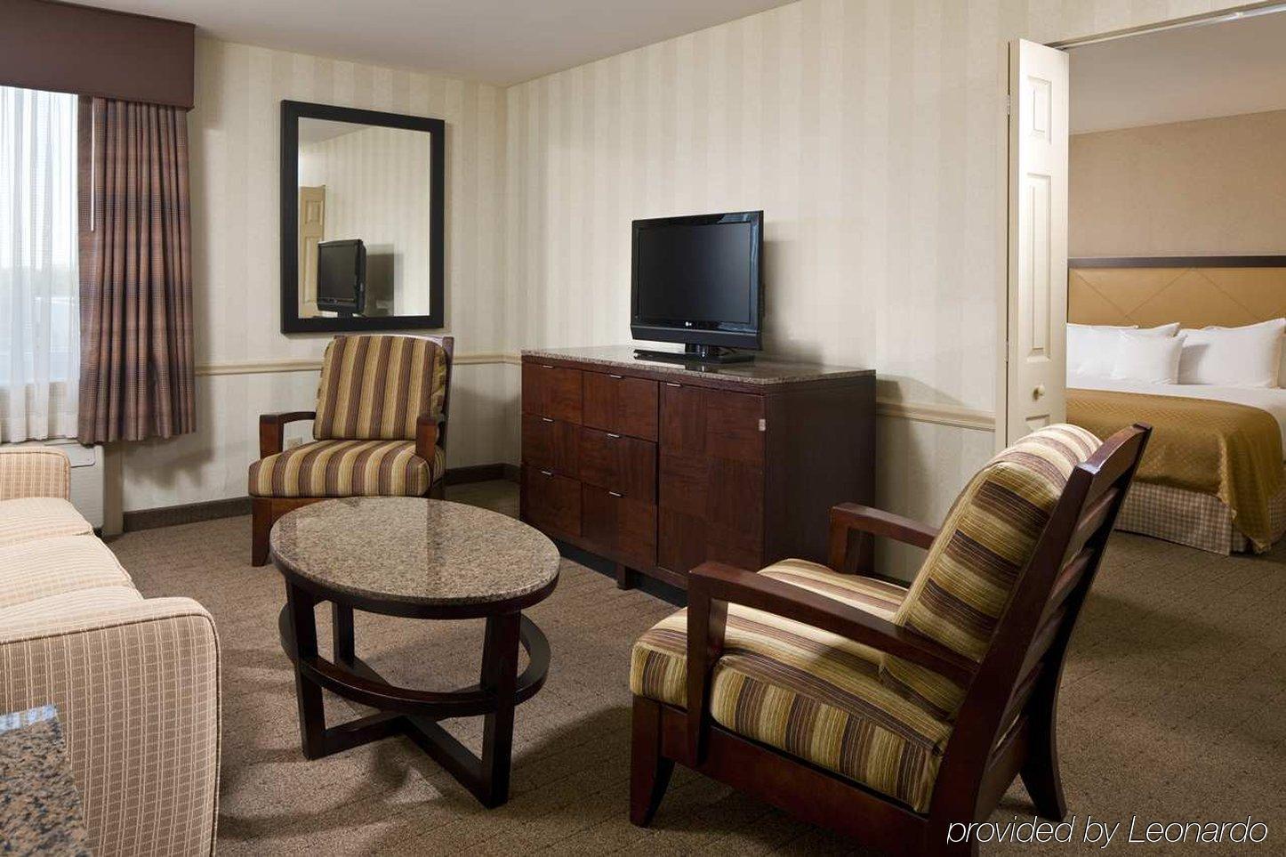 Doubletree By Hilton Hotel Wilmington Oda fotoğraf