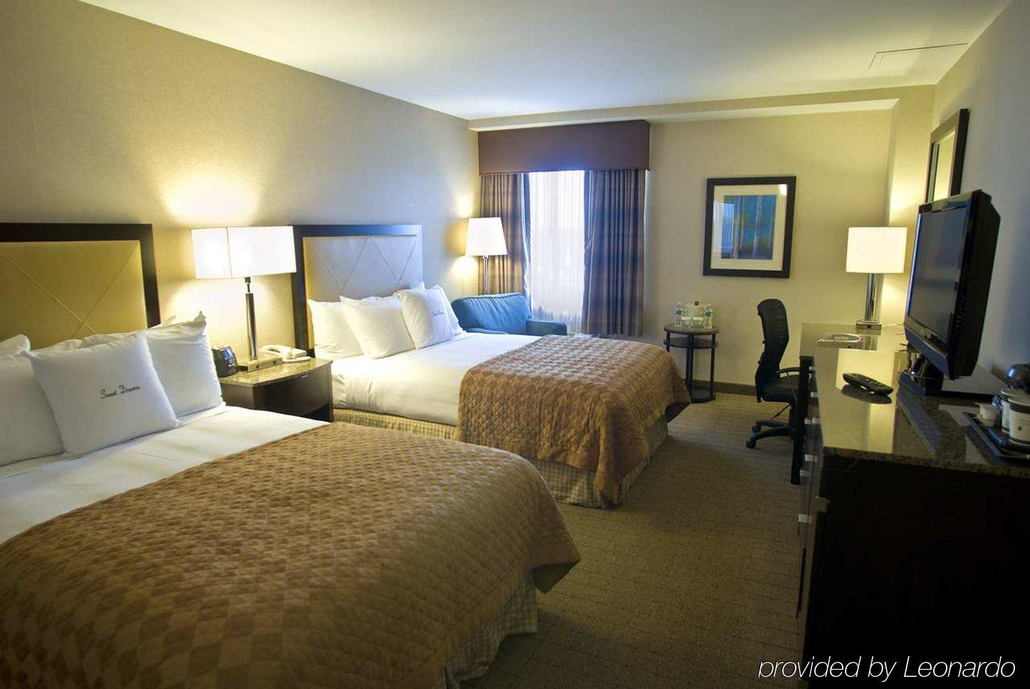 Doubletree By Hilton Hotel Wilmington Oda fotoğraf
